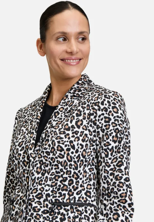 Betty Barclay Kurzblazer mit Animalprint