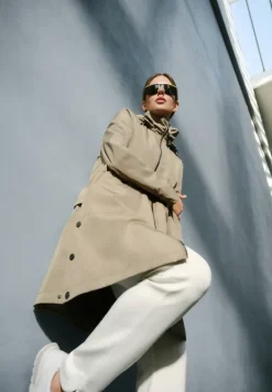 Betty Barclay Outdoorjacke mit abnehmbarer Kapuze