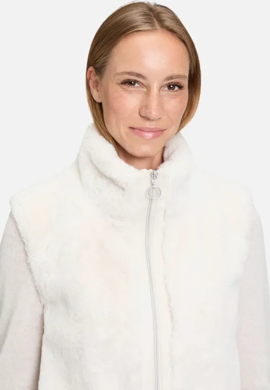 Betty Barclay Plüschweste mit Reißverschluss