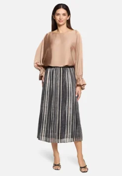 Betty Barclay Satin-Bluse mit U-Boot-Ausschnitt