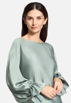 Betty Barclay Satin-Bluse mit U-Boot-Ausschnitt