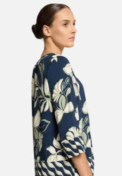 Betty Barclay Schlupfbluse mit Rundhalsausschnitt