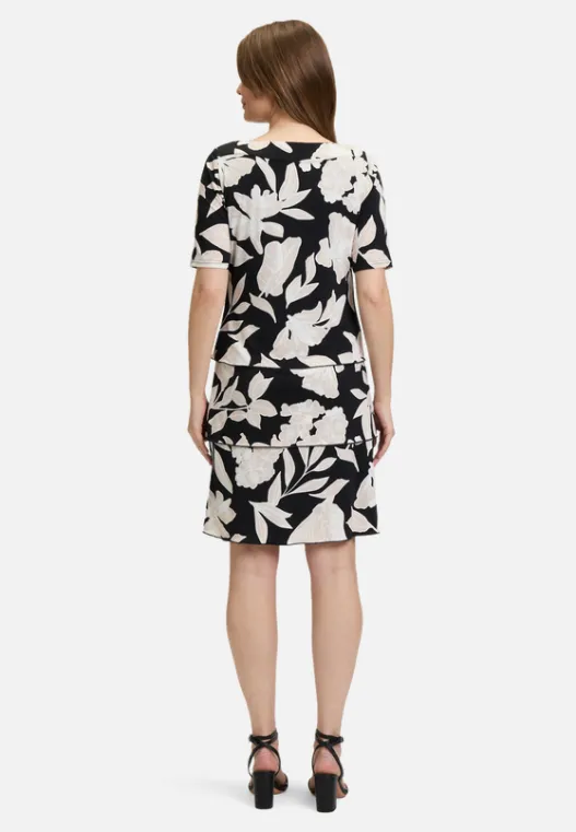 Betty Barclay Stufenkleid kurzarm