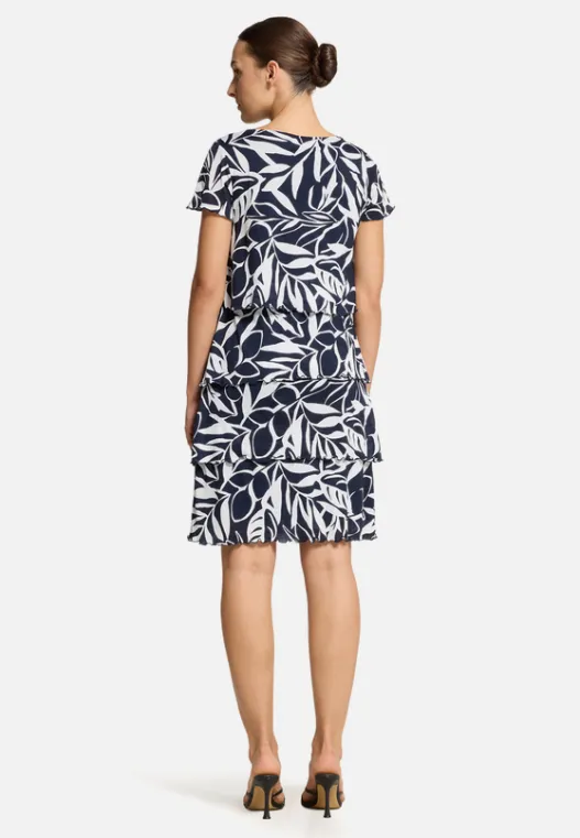 Betty Barclay Stufenkleid mit U-Boot-Ausschnitt